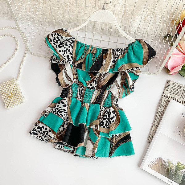 Μοντέρνα γυναικεία μπλούζα σε διάφορα χρώματα με πολύχρωμο πριντ