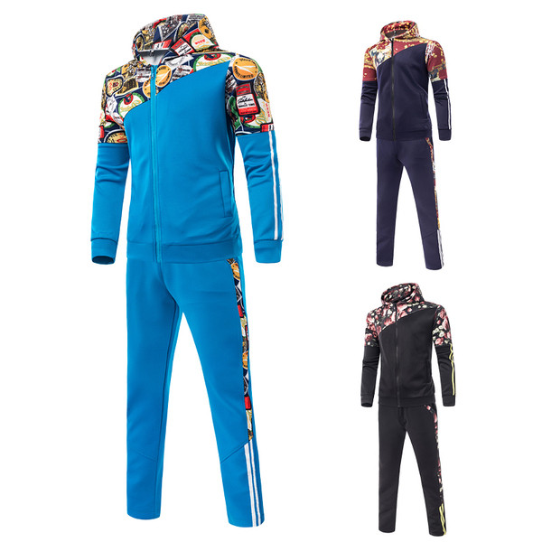 Aktuális férfi öltöny három színben fehér szegéllyel