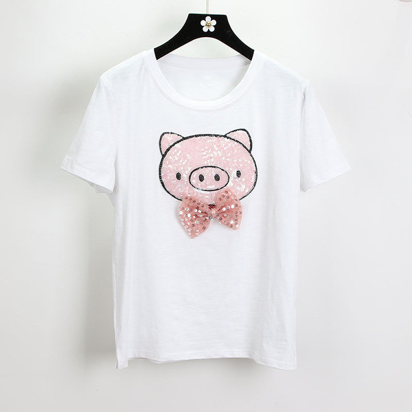 Stílusos női szett 3D elemekkel és alkalmazással