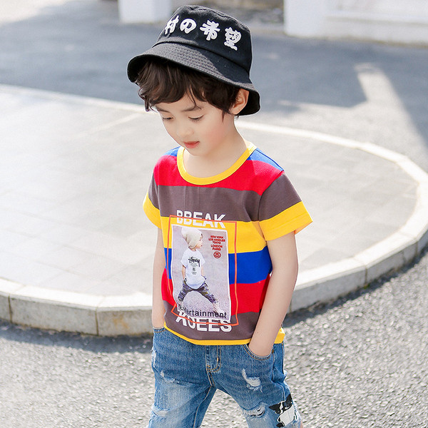 Gyerek póló két színben, fiús applikációval