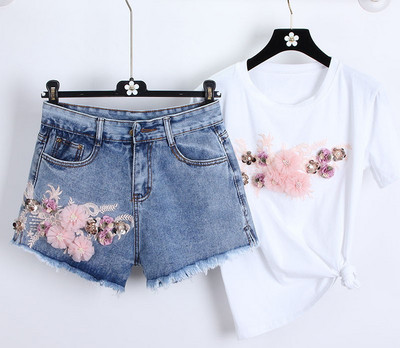 Stílusos női szett két részből 3D elemekkel