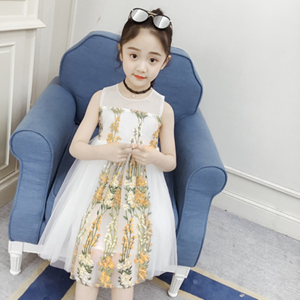 Rochie eleganta pentru copii alb cu broderie