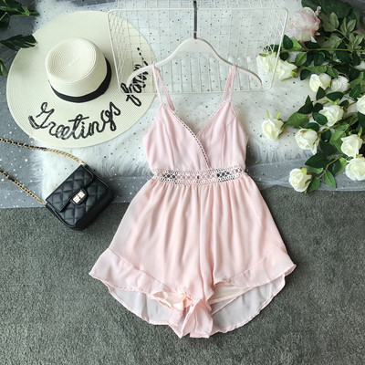 Μοντέρνες γυναικείες φόρμες με λεπτές λωρίδες σε διάφορα χρώματα