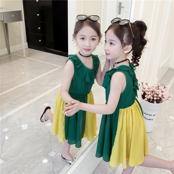 Gyerek modern ruha modell, O-nyakkal