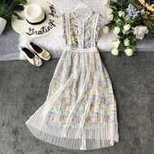 Rochie moderna de dama cu motive florale si decolteu O