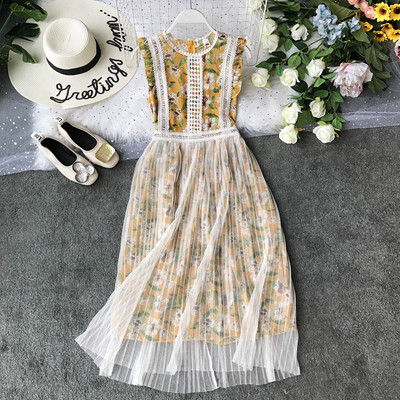 Rochie moderna de dama cu motive florale si decolteu O