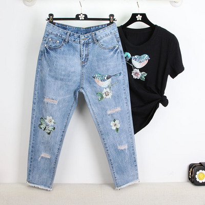 Stílusos női kétrészes szett hímzéssel