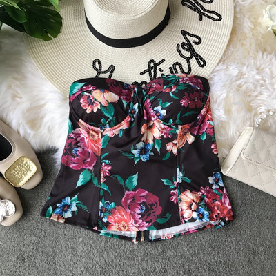 Bustiera de dama eleganta in trei culori cu motiv floral