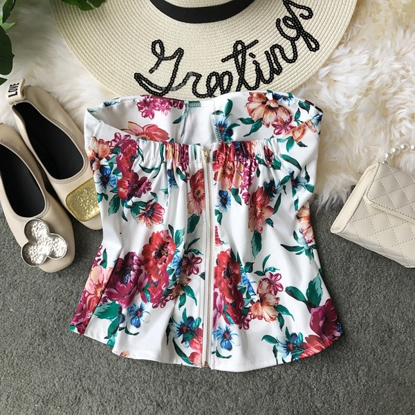 Bustiera de dama eleganta in trei culori cu motiv floral