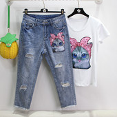 Ημερήσιο γυναικείο σετ - μπλούζα + τζιν με εφαρμογή