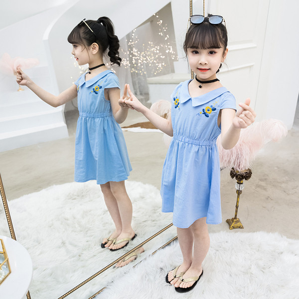 Rochie moderna pentru copii cu broderie in doua culori