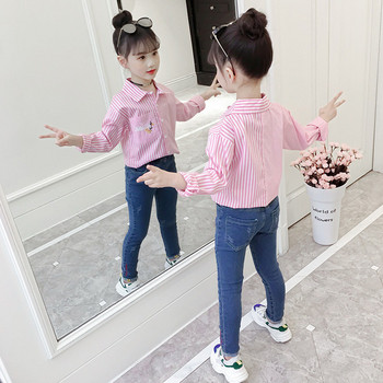 Детска риза за момичета в два цвята с джоб и бродерия