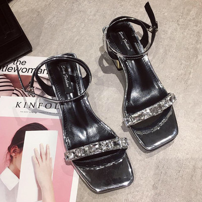 Sandale de dama stilate cu pietre decorative in doua culori