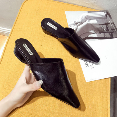 Modern női cipő sarokkal három színben, öko bőrből