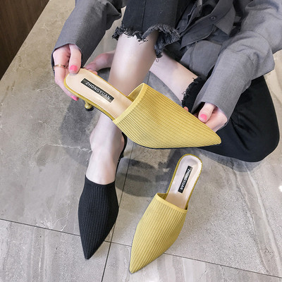 Модерни дамски чехли в няколко цвята с ток