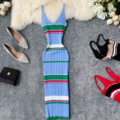 Modern női ruha vékony pántokkal, négy színben