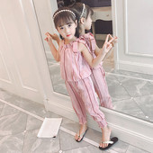 Modern, fehér és rózsaszín szett lányoknak