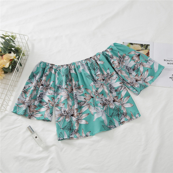 Stílusos női blúz különböző színekben virágos motívummal