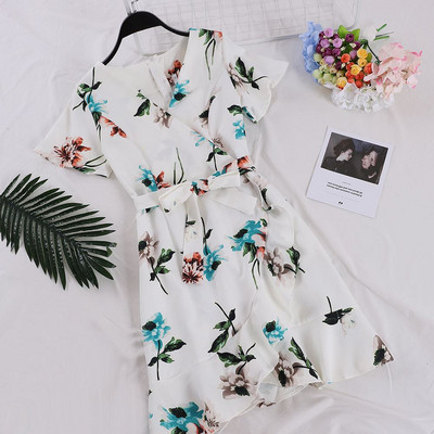 Modern női ruha V-nyakú, virágos motívumú szalaggal