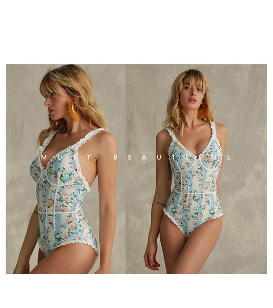 Stílusos fürdőruha V-nyakú kék színben