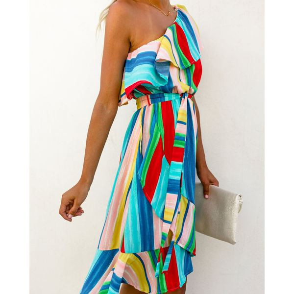 Modern női nyári ruha aszimmetrikus modell két színben