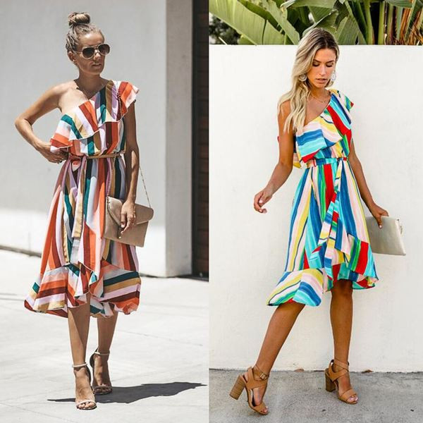 Modern női nyári ruha aszimmetrikus modell két színben