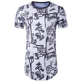 Modern, fehér, feliratos férfi póló