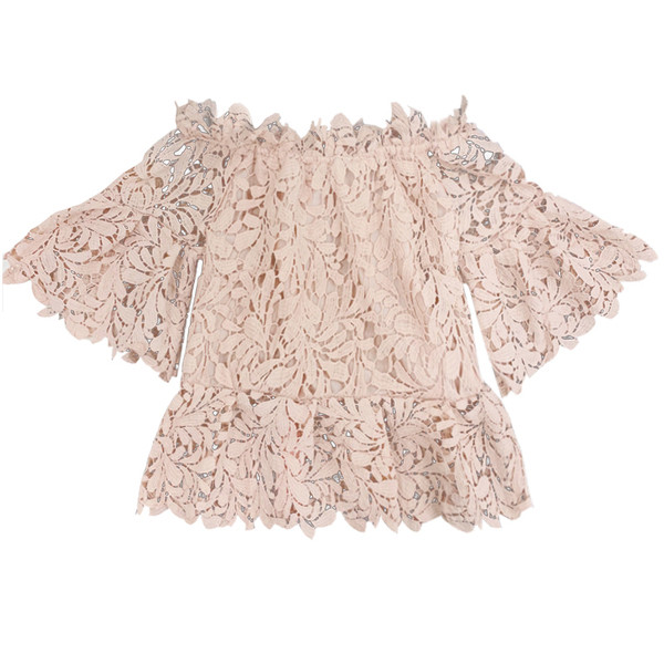 Modern női blúz hímzéssel és lótusz ujjakkal