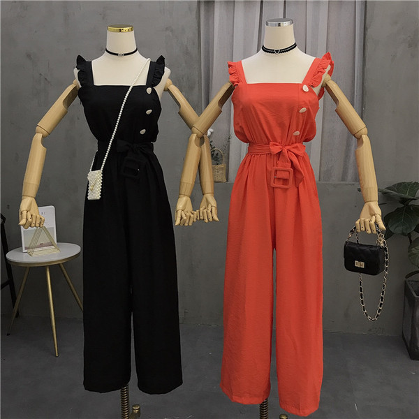 Stílusos női overál övvel és gombokkal több színben