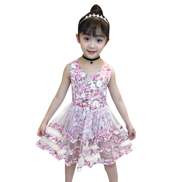 Gyermekruha négy színben V-nyakkal és virágmotívumokkal