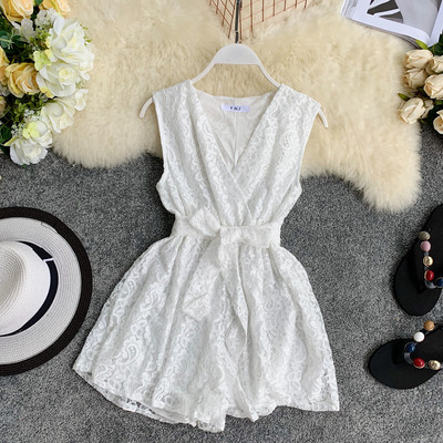 Női csipke kombiné V-nyakkal, több színben