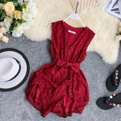 Női csipke kombiné V-nyakkal, több színben