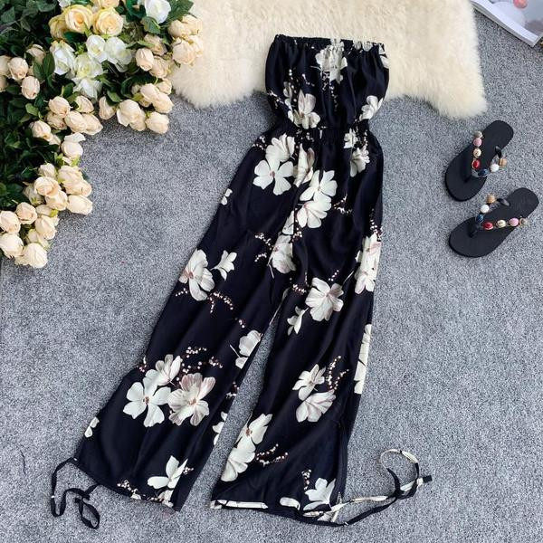 Salopetă lungă de damă cu motiv floral în negru și roșu