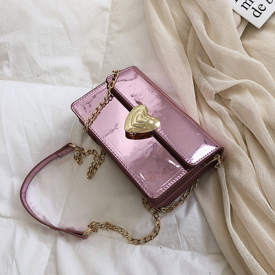 Geantă de damă elegantă din piele lăcuită, în patru culori, cu închidere din metal și mâner lung din metal