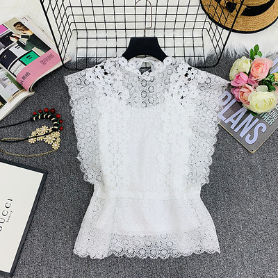 Modern női felső, három színben, csipkével