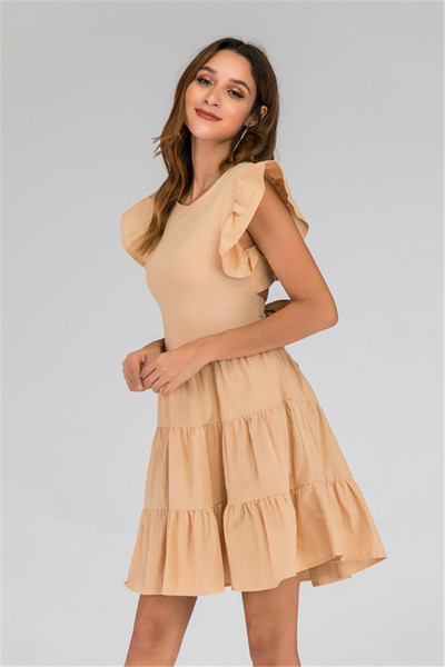 Modern női ruha szabású modell elemmel - hátul szalaggal