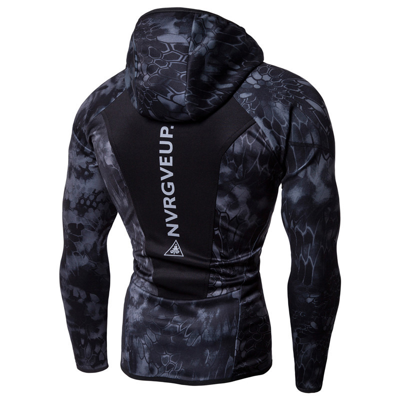 Férfi sport blúz kapucnival és felirattal