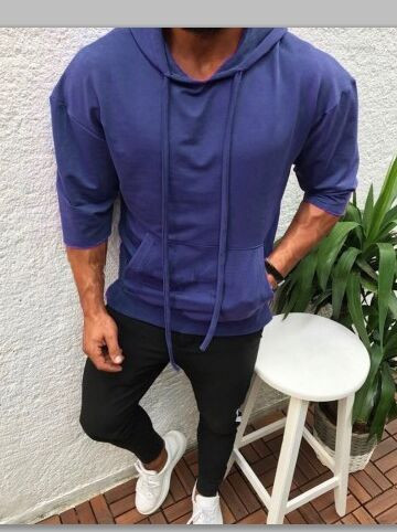 Napi férfi pulóver több színben zsebekkel és kapucnival