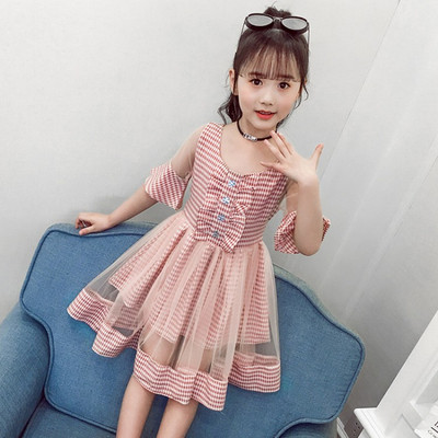Детска рокля в два цвята с къс ръкав и копчета