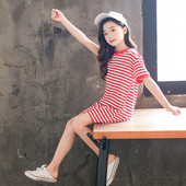 Alkalmi gyerekruha O-nyakkal, két színben