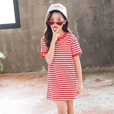 Alkalmi gyerekruha O-nyakkal, két színben