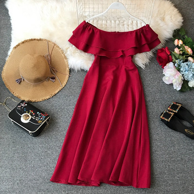 Stílusos, csupasz vállú női ruha többféle színben