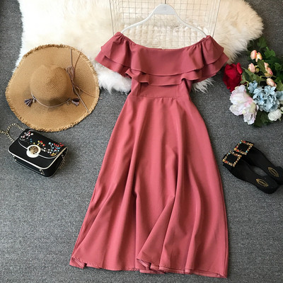 Stílusos, csupasz vállú női ruha többféle színben