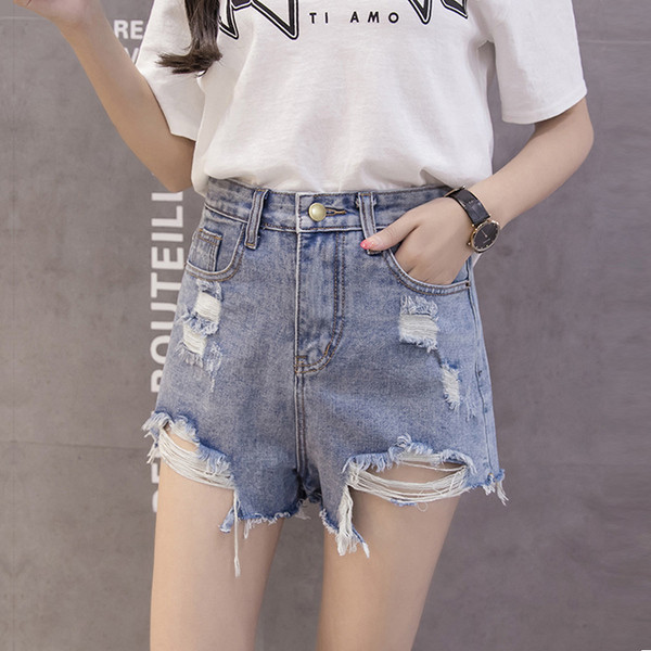 Pantaloni scurți moderni de dama cu motive rupte de culoare albastru deschis