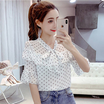 Modern női pöttyös blúz fehér és piros színben