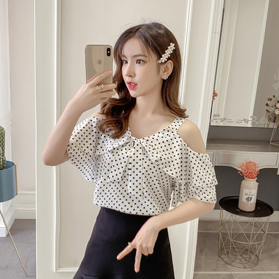 Aktuális női pöttyös blúz csupasz vállal, három színben