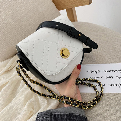 Öt színben, ökológiai bőrből készült modern női táska, hosszú fémlánccal