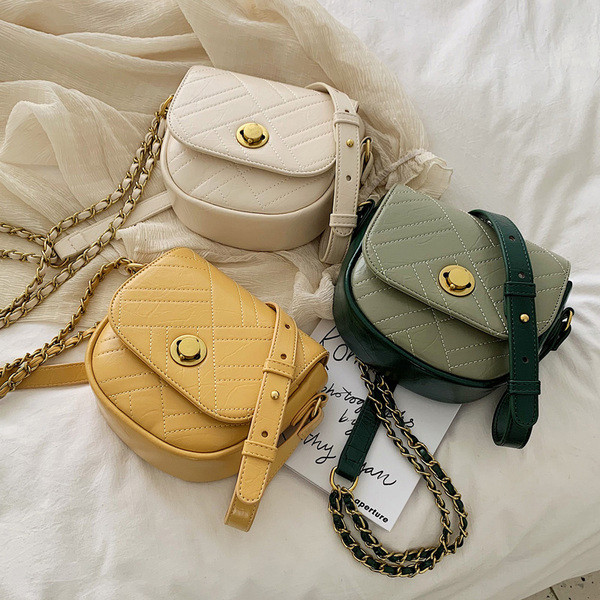 Öt színben, ökológiai bőrből készült modern női táska, hosszú fémlánccal