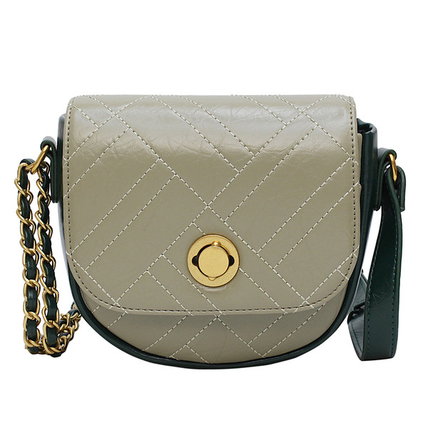 Öt színben, ökológiai bőrből készült modern női táska, hosszú fémlánccal