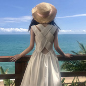 Alkalmi női ruha szabású fekete-fehér modell